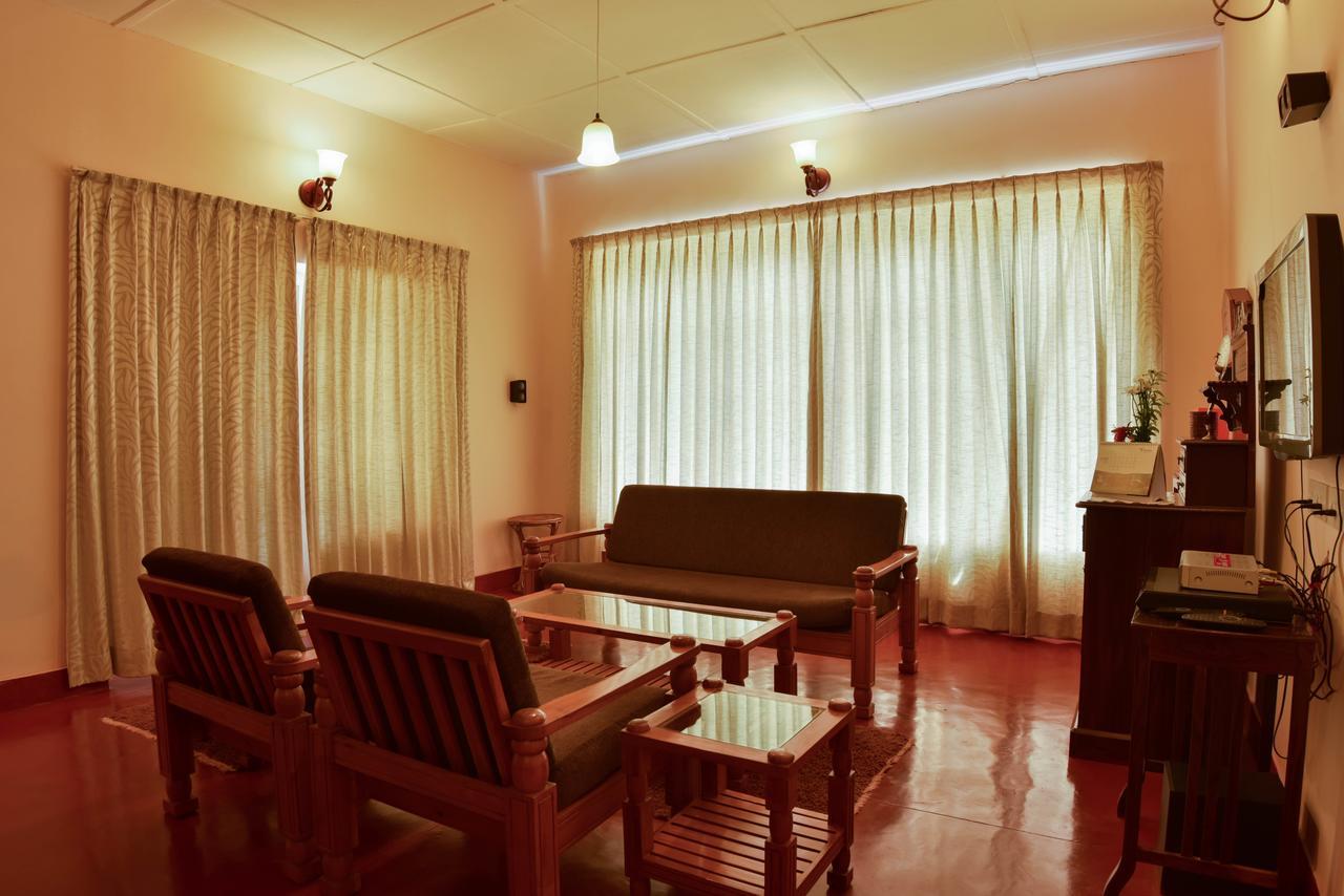 Hotel Manalar Gudalur  Exterior foto